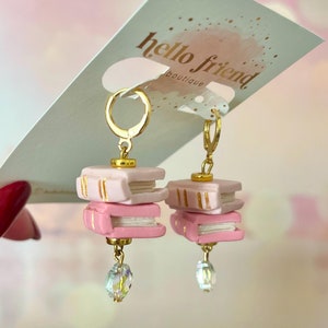 Pink Book stack earrings, Valentine gift Book earrings, book lover gift, booktok, book jewelry, floral book jewelry