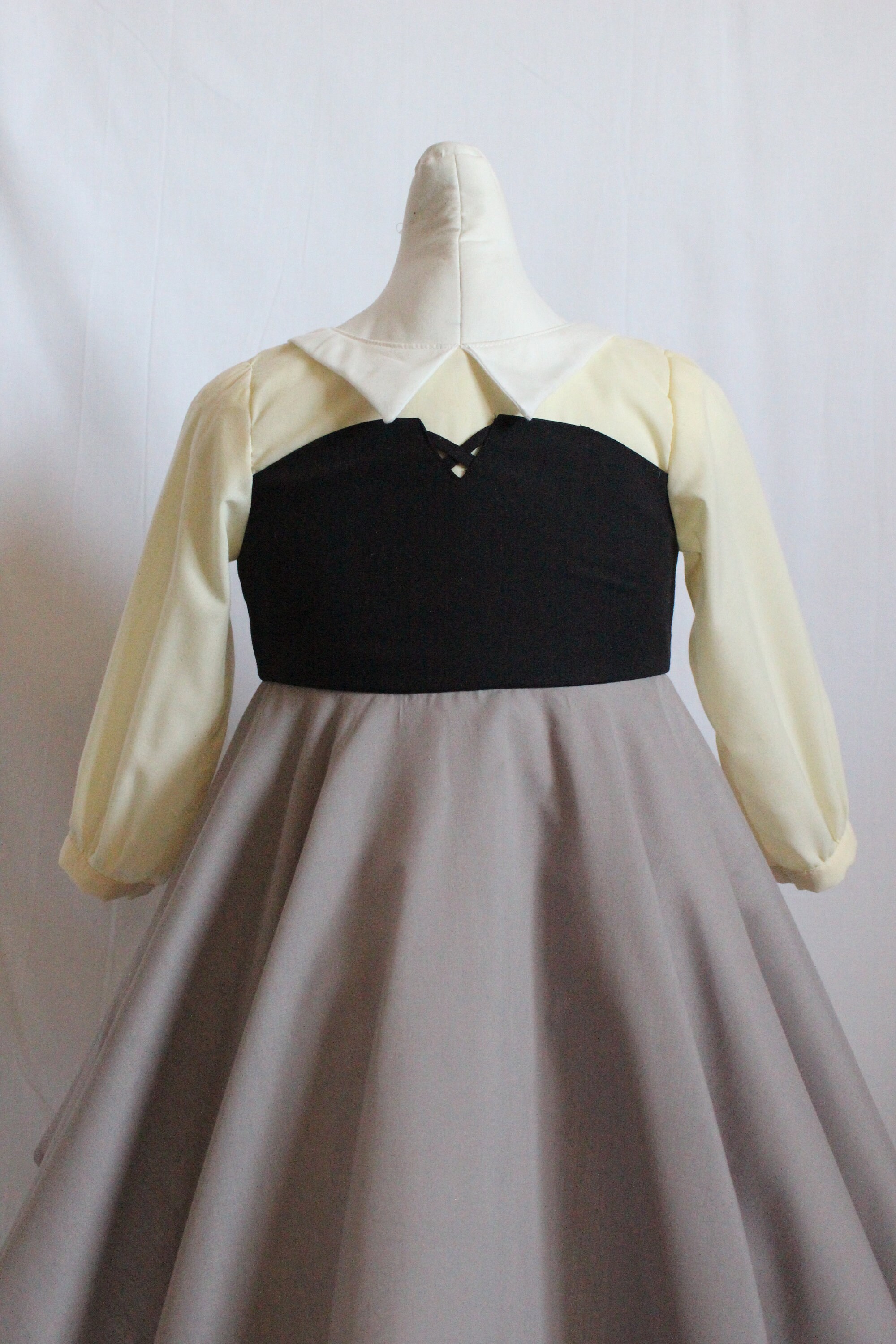 Aurora Peasant Dress Sleeping Beauty Briar Rose Dress Etsy