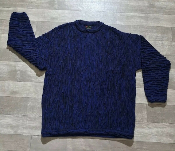 black coogi sweater