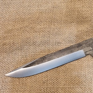 Lama di coltello fatta a mano grezza - Juliett