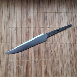 Lama di coltello fatta a mano grezza - modello 125