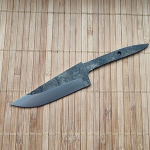 Ebauche de lame de couteau faite main - modèle 11