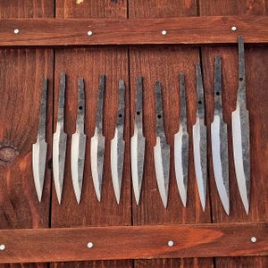 Sloyd. Handgeschmiedeter Schnitzmesser-Klingenrohling.