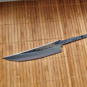 Hoja de cuchillo en blanco hecha a mano - estilo Scagel