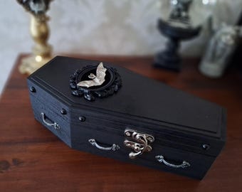 Beautiful Unique Large Gothic Wooden Coffin Storage Jewellery Wedding Engagement Ring Box Trinkets Bats