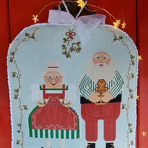 Kringle Series, Mrs. and Mr. Kringle