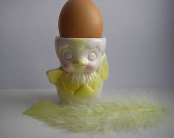 Vintage Chick Egg Cup, Childrens Egg Cup,  Ceramic Egg Holder, Easter Egg Cup, Easter Decoration