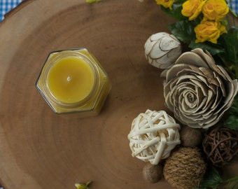 12 oz Honeysuckle Jasmine Scented 100% Beeswax Eco-Friendly Jar Candle