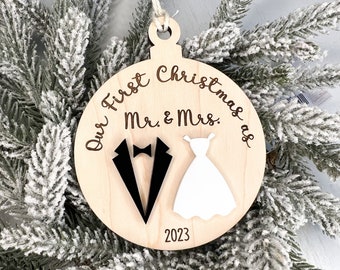 Wedding Christmas Ornament, Wedding Ornament, Mr and Mrs Ornament, First Wedding Ornament, Newlywed Christmas Gift, Couples Wedding Gift