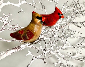 Clip-on cardinal ornaments