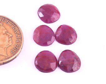 Naturlig afrikansk rubin ädelsten: 5 rosenslipade cabochoner, juli födelsesten