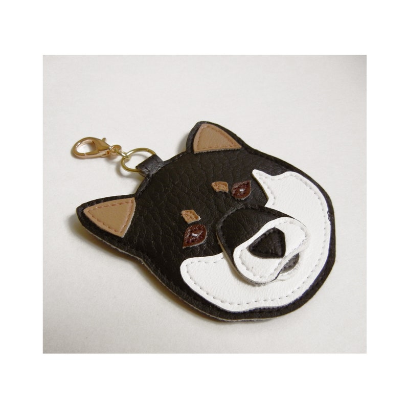 Black Tan Shiba Inu Dog Vinyl Applique Key Pull Japanese Dog Key Chain Accessory Decorative Handmade Custom Free Shipping!