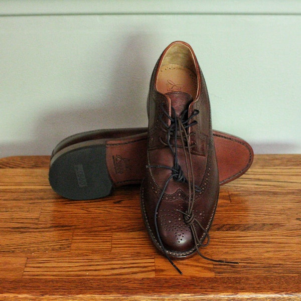 Dead Stock Retro Cordovan Oxford Wingtips voor heren van JOHNSTON & MURPHY met echte Goodyear Welts, steunzolen, maat 8 D