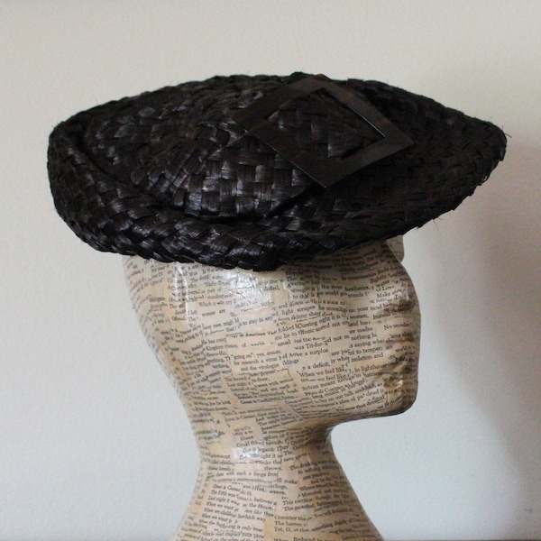 1960's Black Raffia Straw Vintage Women's Hat with Faux Tortoise Shell Buckle Adornment By DOOP'S