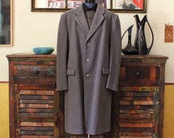 40% OFF! 1960's-70's Gray Heavy Wool Vintage Men's Overcoat Men's Car Coat by EAGLE CLOTHES, Three Button Closure, Made in Hungary, Size 46