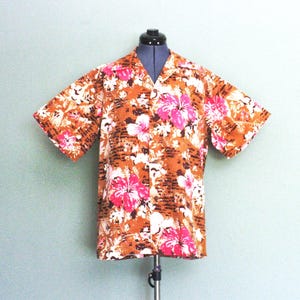 1950&#39;s 100% Cotton Vintage Hawaiian Shirt SUN FASHION of HAWAII with Loop Collar, Cocnut Buttons, Single Needle, Made in Honolulu, Large