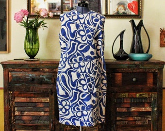 1960's Heavy 100% Cotton Bark Cloth Vintage Hawaiian Dress by JOHN ABBOTT with Blue & White Abstract Floral Pattern, 39" X 36" X 41"