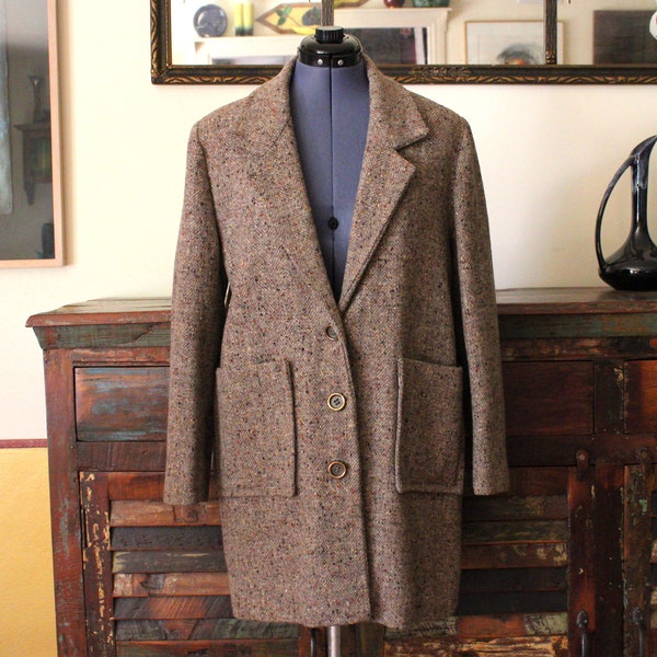 1950's Women's Tan Tweed Wool Vintage Jacket Vintage Car Coat, Three Button, Mid-Thigh, Unbranded, Size 7