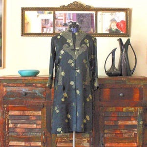 1960&#39;s 100% Rayon Black with Gold Jacquard Vintage Women&#39;s Asian Jacket with Frog Closures, 3/4 Sleeves, 2 Pockets, Made in Hong Kong, 6