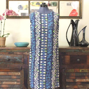 1950&#39;s-60&#39;s 100% Cotton Vintage Hawaiian Dress by MAIKAI with One Pocket, Made in Hawaii, Size 6