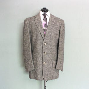 1950&#39;s Heavy Wool Vintage Men&#39;s Sport Coat by HARRIS TWEED for Alexandre of Oxford St. London with Patch Pockets, 3 Pockets, 40 R