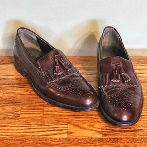 E.T. WRIGHT  Brown Vintage Men&#39;s Tassel Wingtip Loafers Made in USA, 11 B
