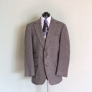 1970&#39;s Gray Soft Wool Vintage Men&#39;s Sport Coat Blazer by SOUTHWICK for Gary&#39;s & Company, Made in USA, Size 41 R