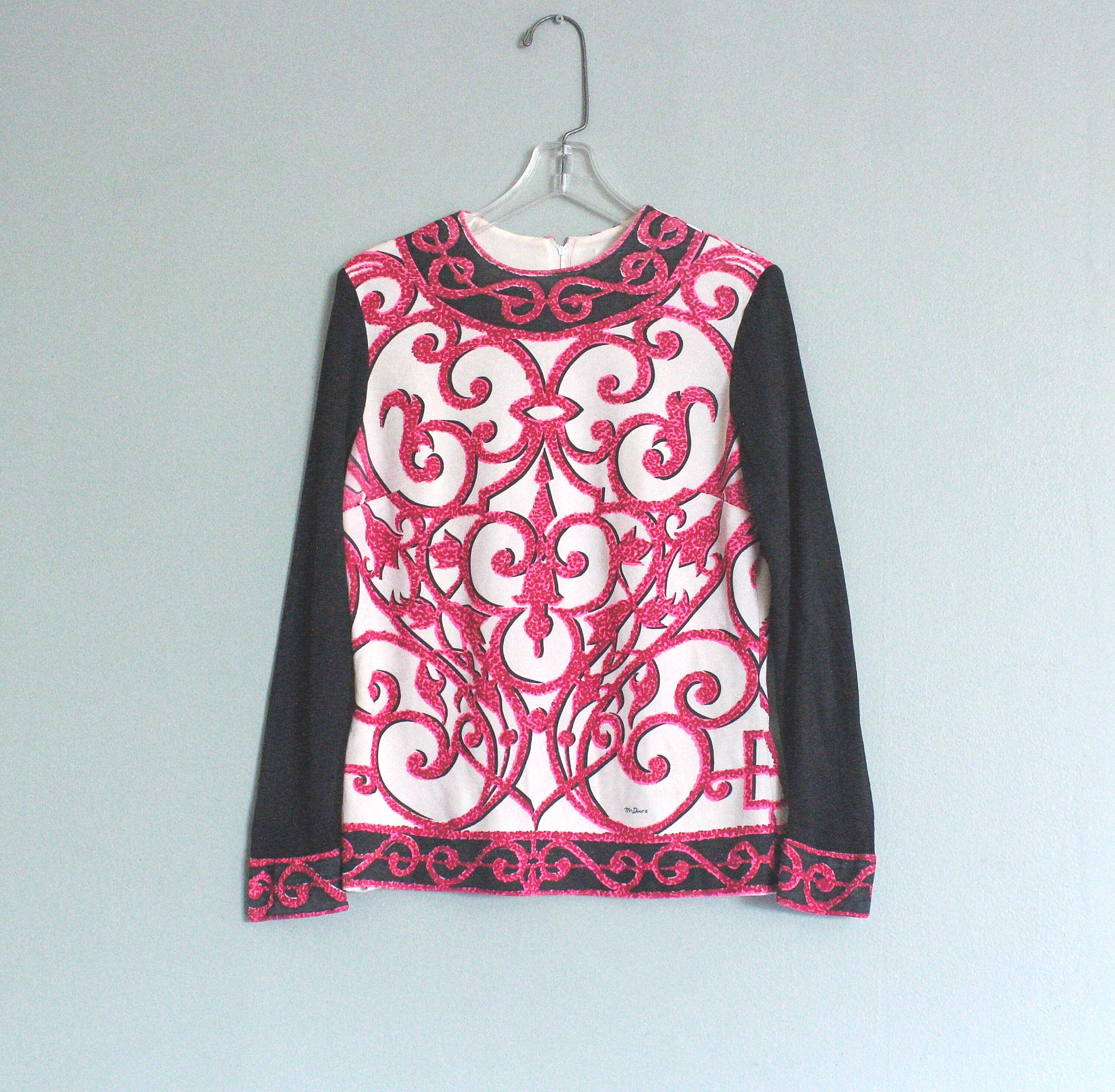 1960's-70's Very Unique Knit Polyester Vintage Women's Top by MR. DINO New York Paris Florence with Rear Zipper, Size 6