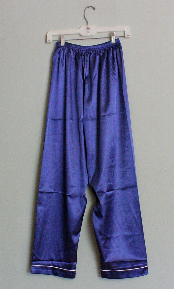 DEAD STOCK Blue Satin with White Trim Asian Women… - image 8