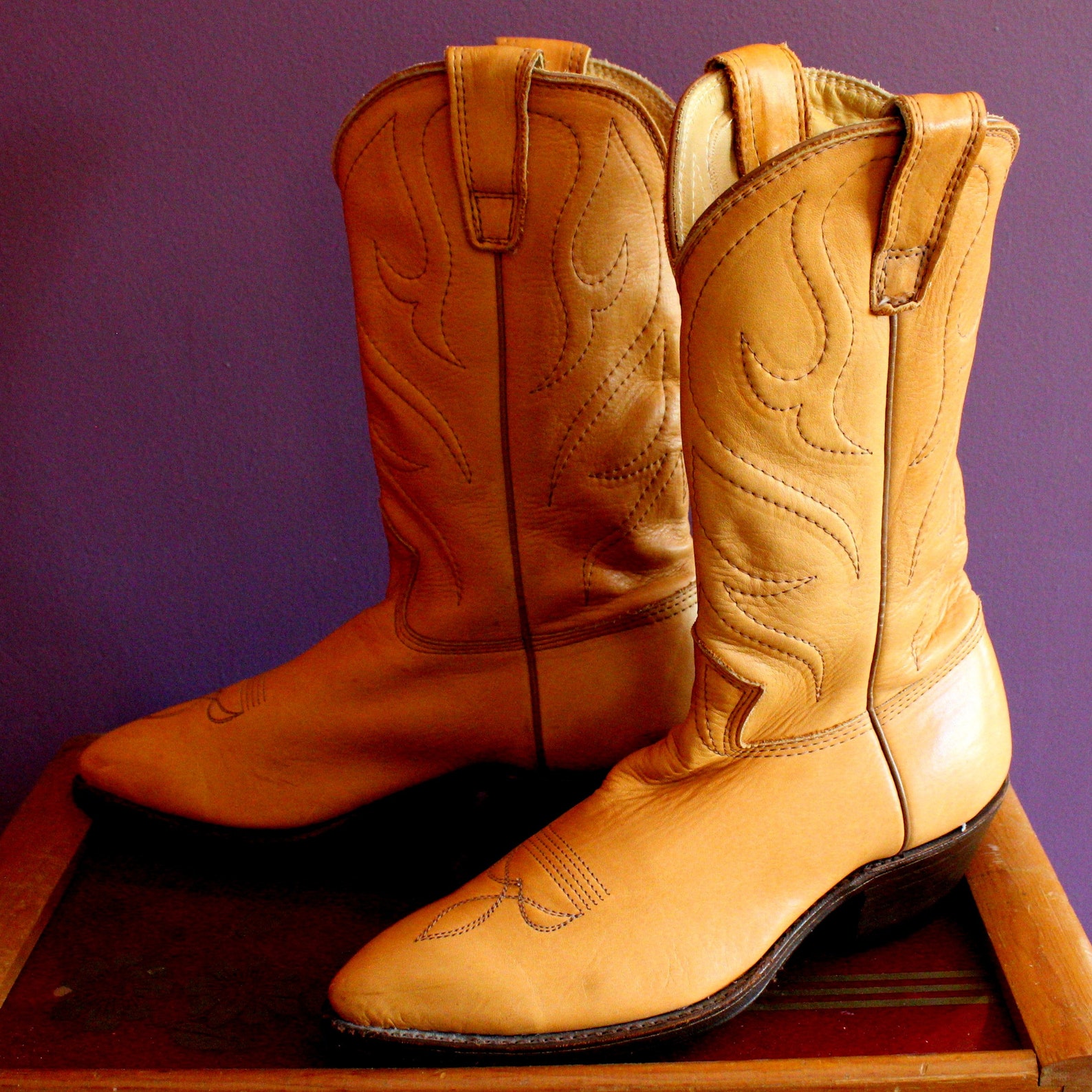 Vintage 1977 Hand Made in Tucson Arizona STEWART BOOT CO. Etsy