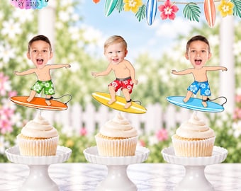 Adornos para cupcakes con foto de chico surfista - Decoración para fiestas en la playa