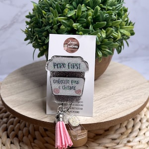 Pero First Cafecito, Pan y Chisme Retractable Badge Reel-Funny Spanish Badge Reel- Nurse Badge Reel-Colada/Cafecito Badge Reel