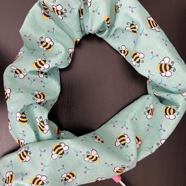 Stethoscope Cover, Stethoscope Sleeve, Stethoscope- Bee's on Mint