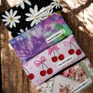 Sunglass Case - Stylish Glasses Case, Soft Fabric Protector for Eyewear, Ideal Gift