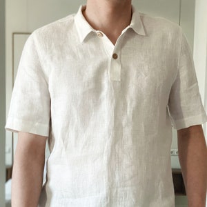 Camisa polo de lino: Camisa de lino de manga corta y corte holgado para hombre, estilo informal de verano.