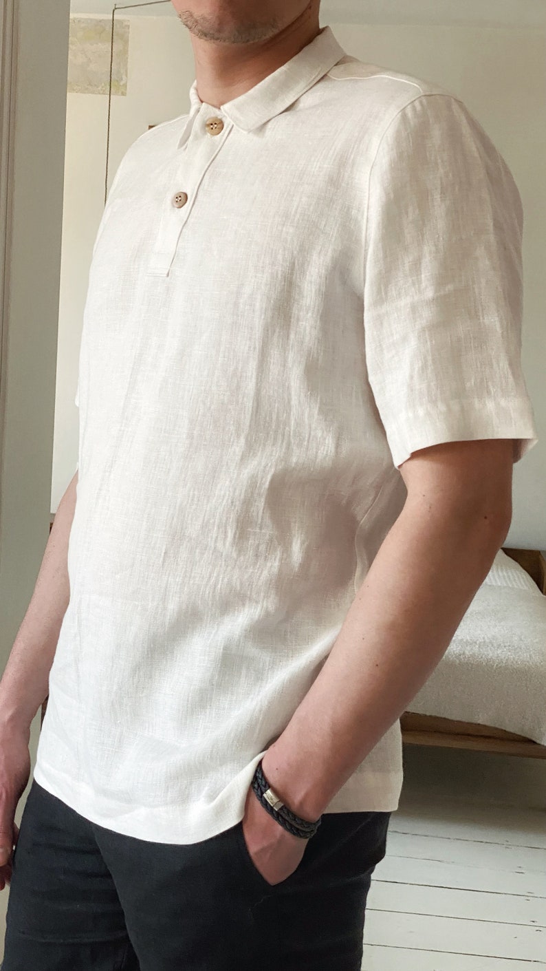Short sleeve mens linen Polo style shirt