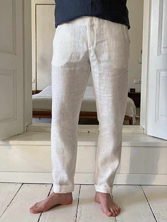 9 looks sencillos con pantalón de lino blanco para vestir todo el verano