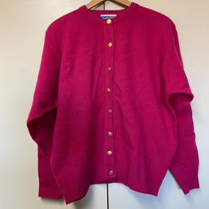 Vintage Pendleton Womens Sweater Medium Classic Cardigan Pink Wool Button Up