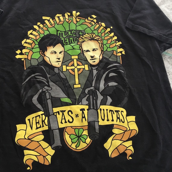 The boondock saints shirt size large movie tee