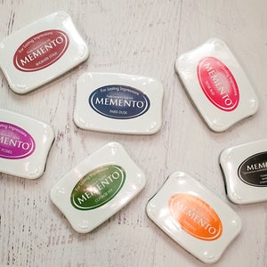 Memento Ink Pad for Precise and Vibrant Stamp Impressions 