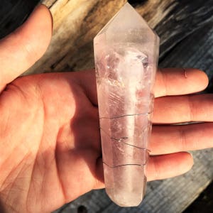 Light Amethyst Crystal Pipe, Abalone Natural Crystal Smoking Pipe, Custom Pipe, Girly Pipe, Quartz Pipe, Hippie Pipes, Healing Crystal, Gift image 9