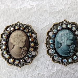 Beautiful Oval Shape Lady Head Cameo Scarf Clip Vintage Victorian Queen Lady Cameo Enamel Rhinestone Clip with Filigree Bronze Base