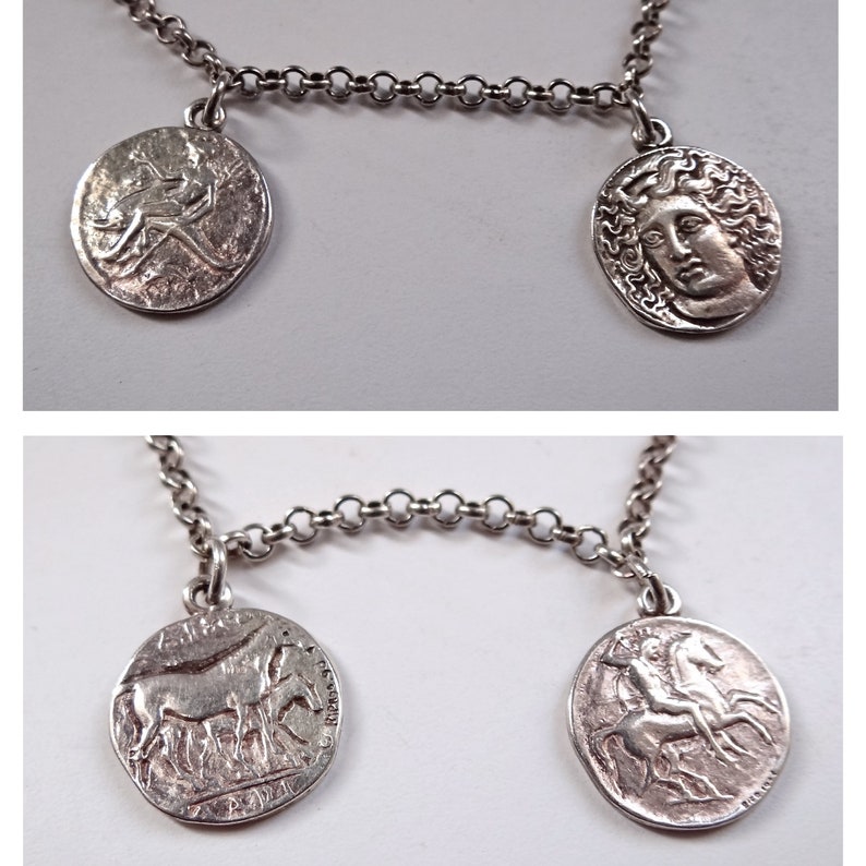 70s BRACELET TO BRELOQUES IN ARGENT Collectible. Gift for it Bracelet Ancient Medals