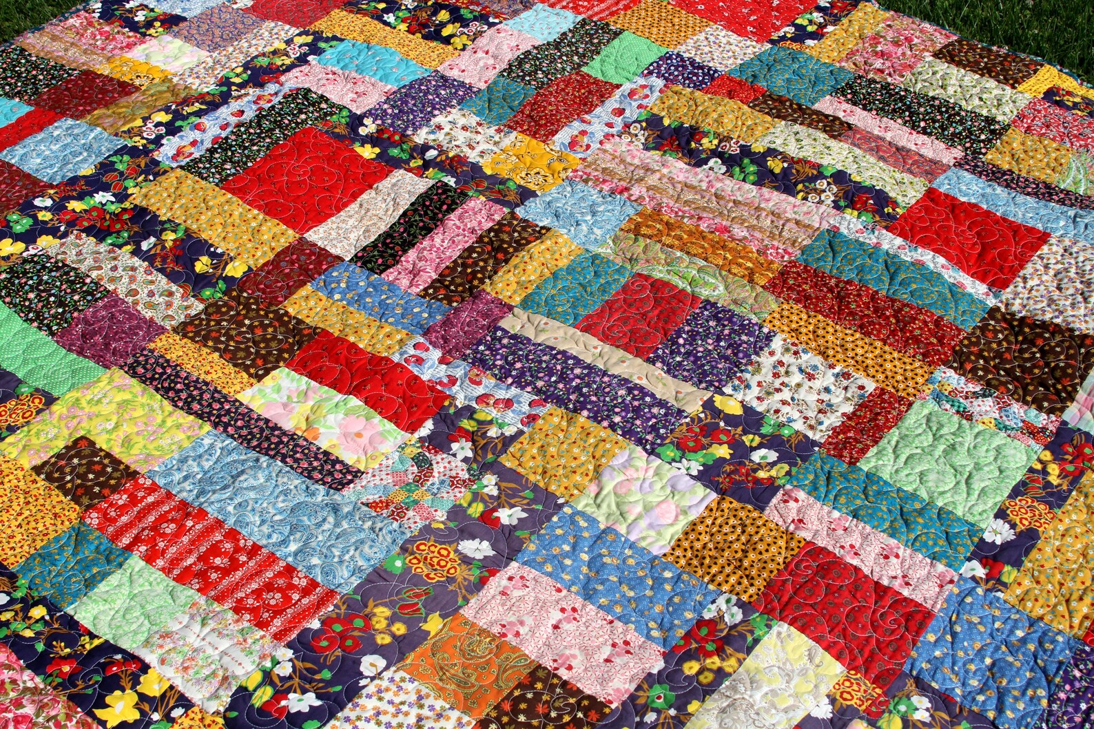 Vintage Patchwork Quilt Scrappy Cotton Calico Fabrics Completed 98"x 83 ...