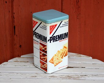 Vintage Nabisco Premium Saltine Cracker Tin Box 1978