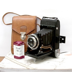 Vintage Zeiss Ikon Film Camera with Case and 120 Roll Film