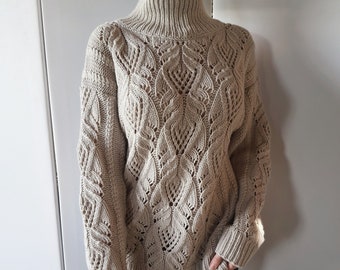 100% Cashmere Cable Knit Sweater by Elsante Atelier