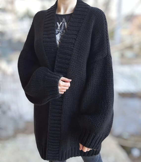 100% Cashmere Chunky Handmade Cardigan in Black by Elsante Atelier