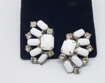 Vintage 50's Clip-On Earrings Milk-Glass White / Clear Crystals