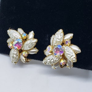 1950s Beau Jewels Baroque Faux Pearl Style Clip-On Earrings A Vintage Classic!